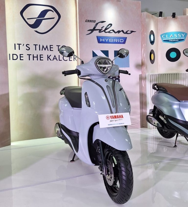 Fillano Yamaha Grand Filano Hadir dengan Warna Baru 2026, Royal Iron Resmi ...